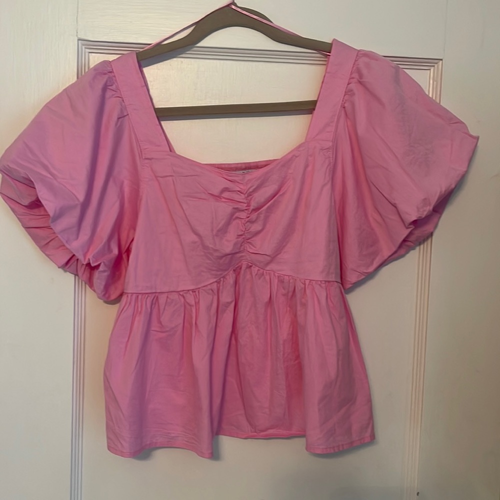 NWT Old Navy Puff Sleeve Top